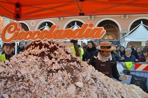 Venti di Cioccolandia, un mare di dolcezze a Castelsangiovanni